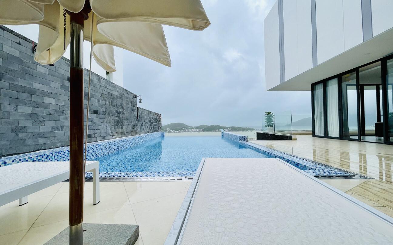 Ocean Front Villa Nha Trang B27 7PN