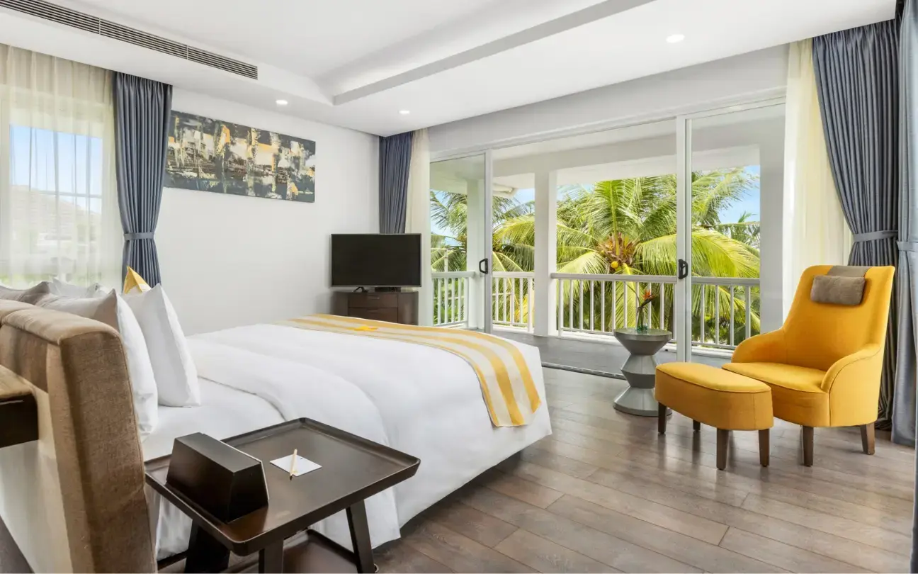 premier-village-danang-resort-garden-view-villa-4br.webp