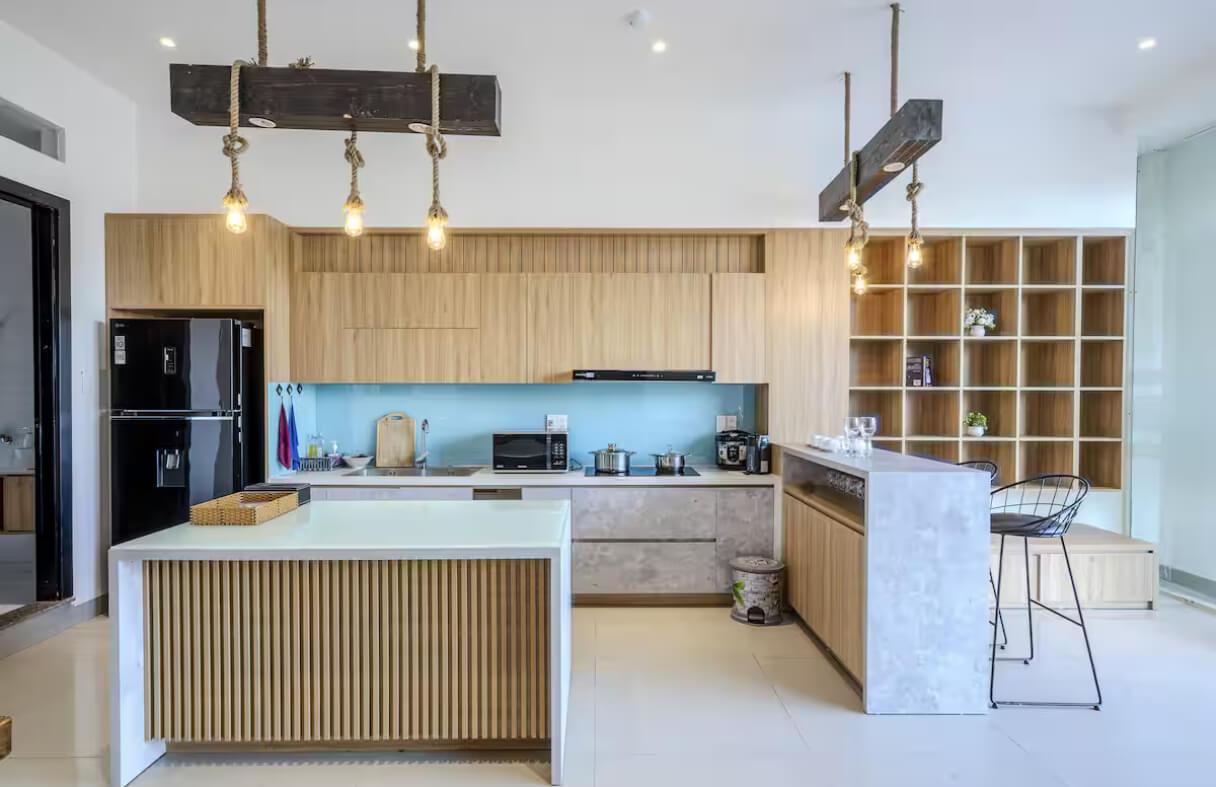 Spacious living room inside a Son Tra Peninsula villa