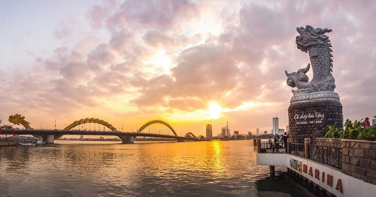 Tượng Cá Chép Hóa Rồng Đà Nẵng – Biểu Tượng Thịnh Vượng Bên Sông Hàn