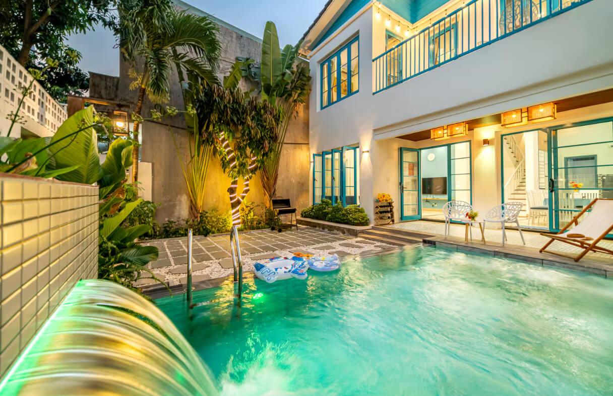 Villa Đà Nẵng có hồ bơi riêng phù hợp nhóm gia đình và bạn bè