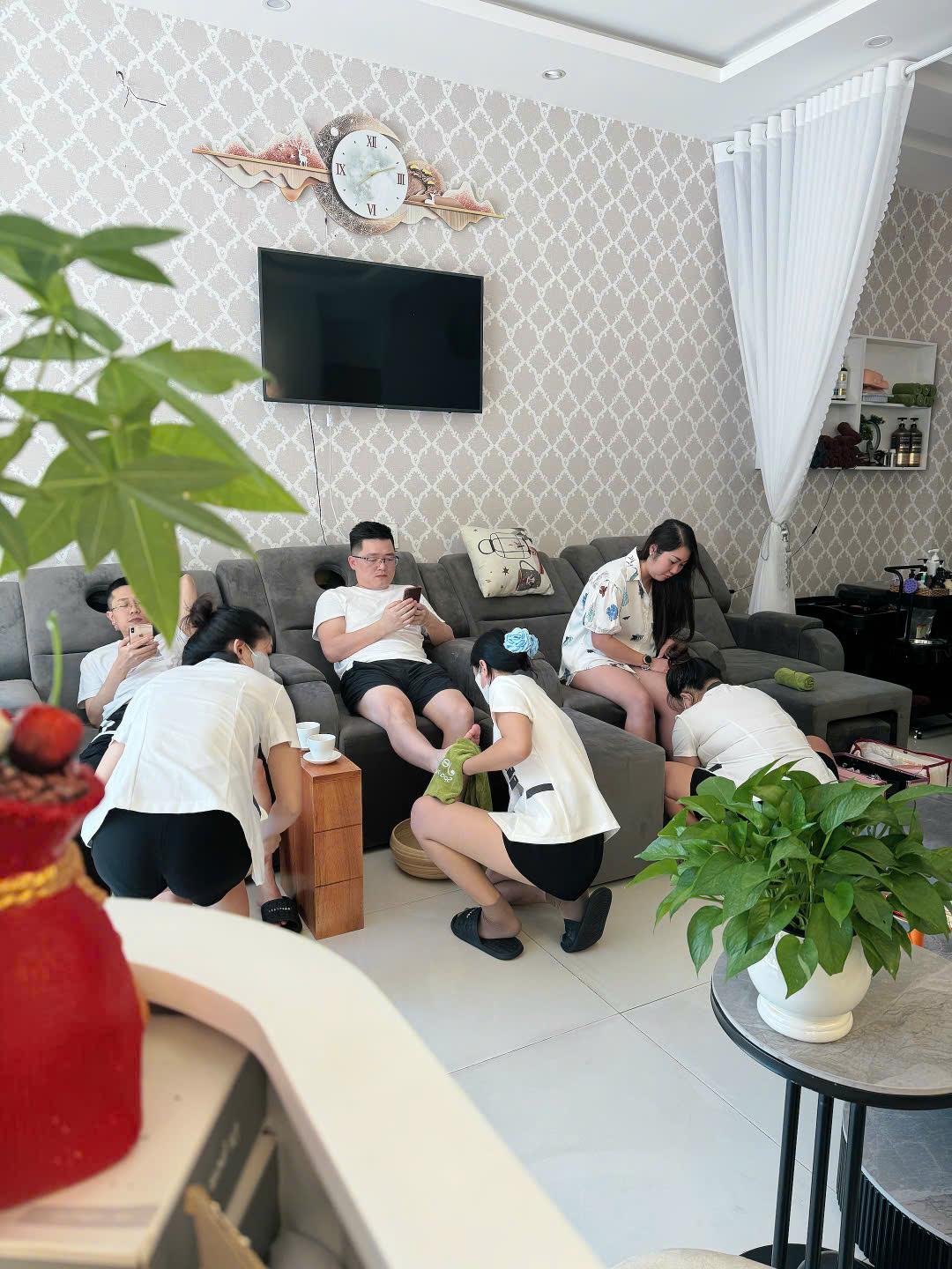 Leg Massage And Foot Đà Nẵng