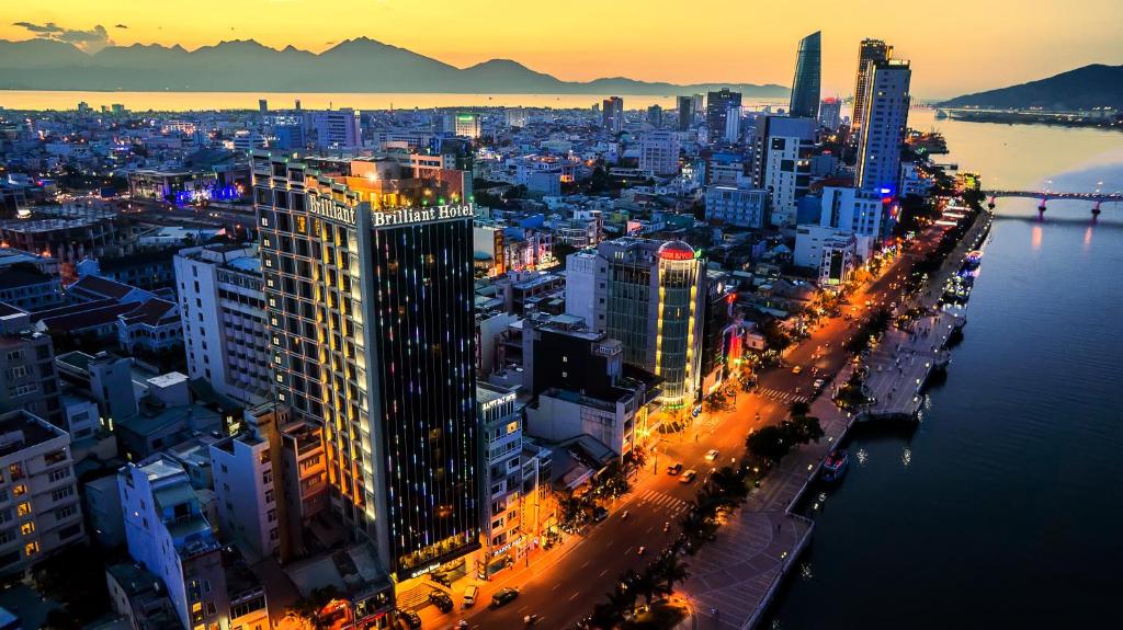 Hotline Brilliant Hotel Đà Nẵng | Số Điện Thoại, Liên Hệ Và Đặt Phòng Mới Nhất