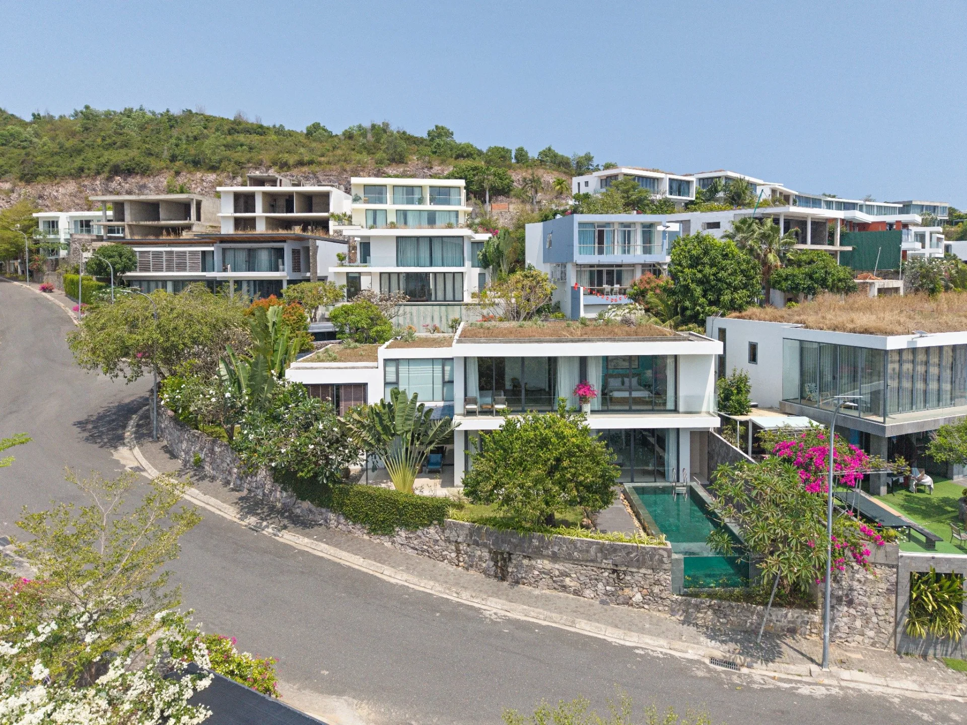 báo giá Oceanfront Anh Nguyễn Nha Trang