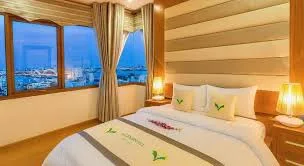 khách sạn Đà Nẵng gần sông Hàn