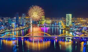 du lịch Đà Nẵng tháng 7