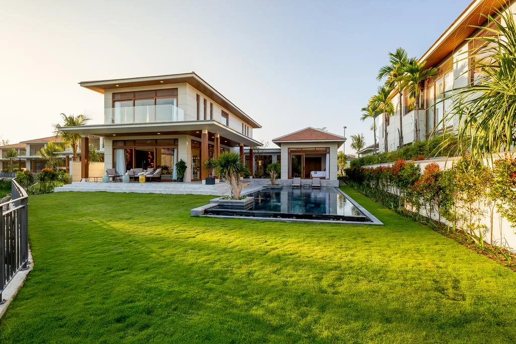 Hotline Ocean Estates Đà Nẵng: Hướng Dẫn Liên Hệ & Đặt Phòng Mới Nhất 2026