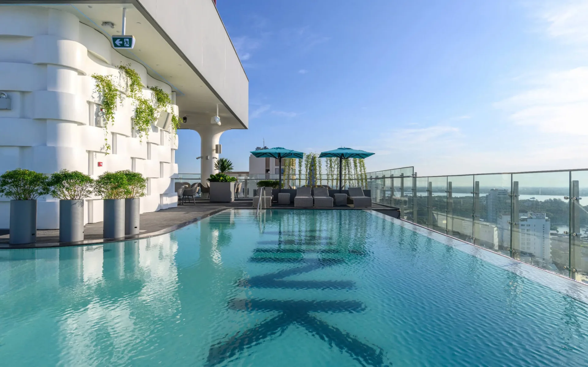 Hotline Wink Hotel Danang Centre | Số Điện Thoại, Liên Hệ Và Đặt Phòng Mới Nhất