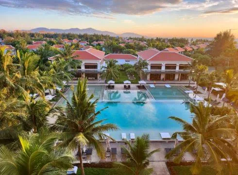 Hotline Ocean Suites Đà Nẵng: Hướng Dẫn Liên Hệ & Đặt Phòng Mới Nhất 2026