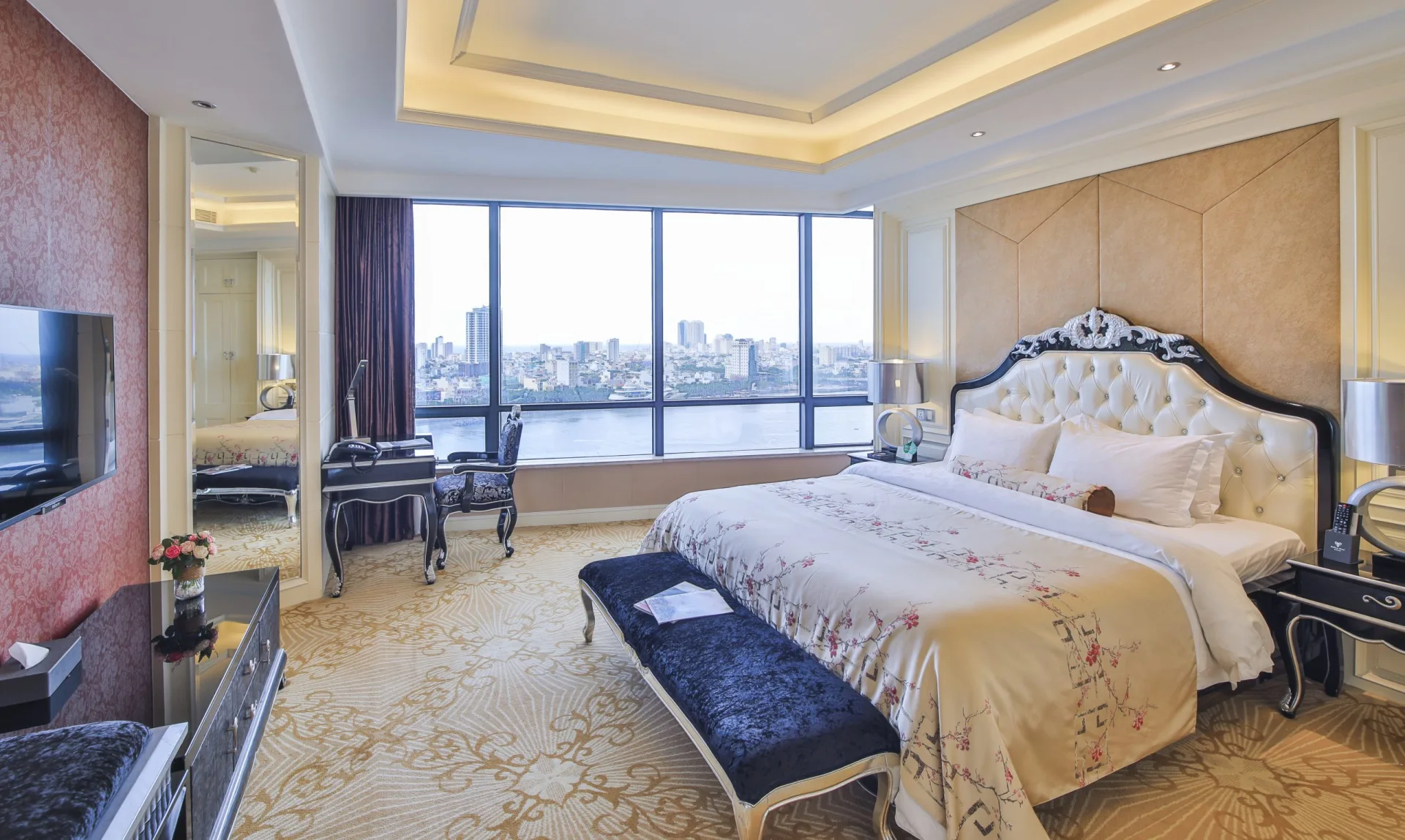 Hotline Brilliant Hotel Đà Nẵng | Số Điện Thoại, Liên Hệ Và Đặt Phòng Mới Nhất