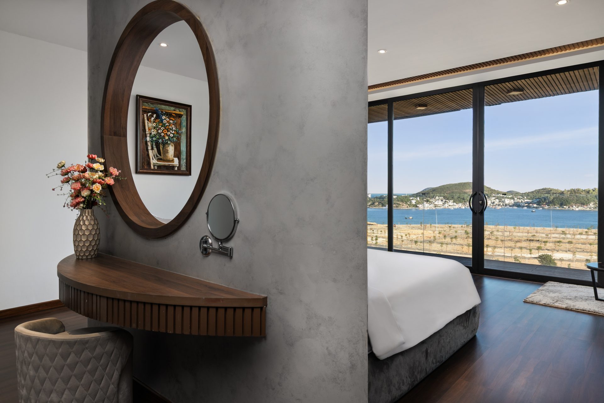 review Oceanfront Nha Trang