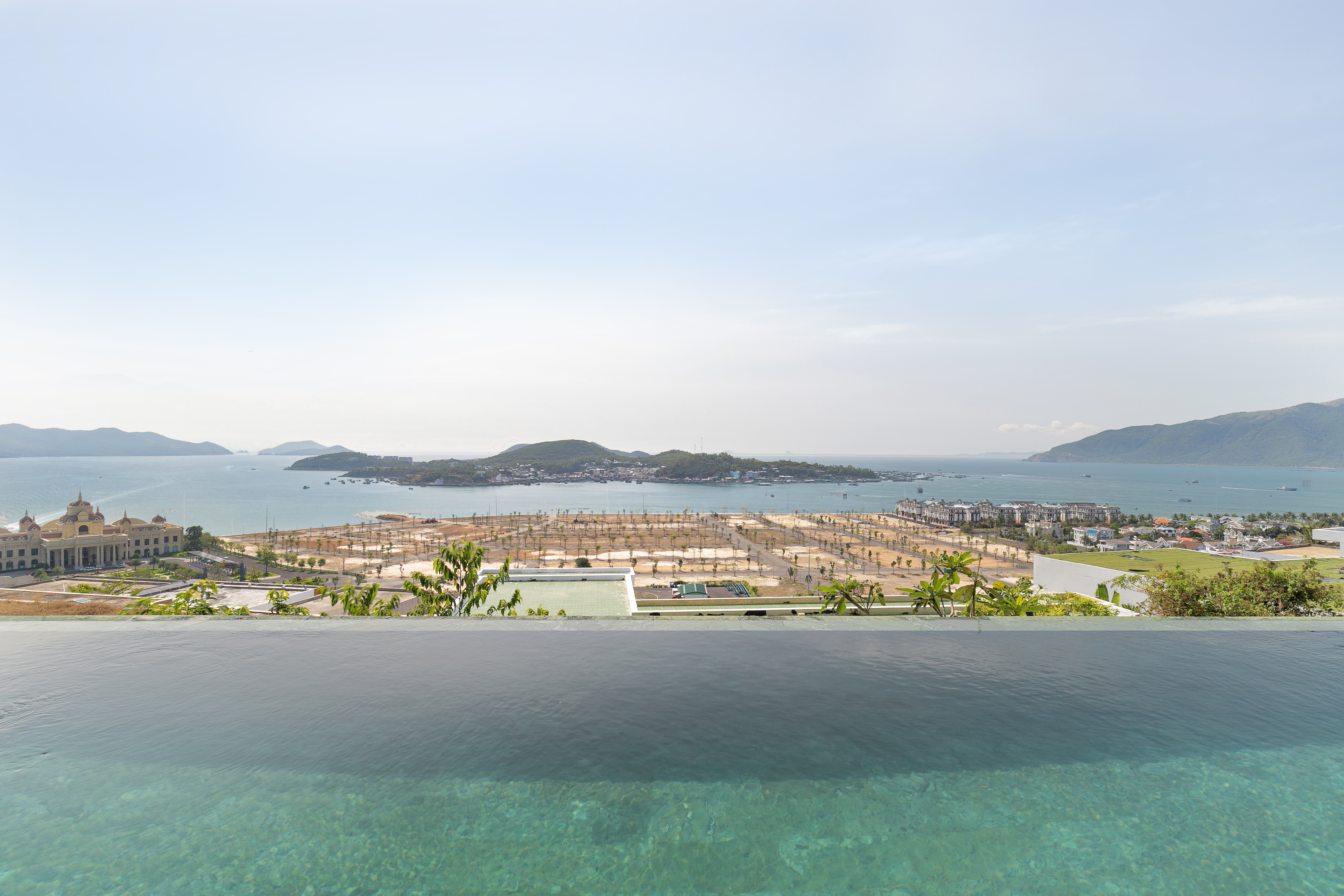 Oceanfront Nha Trang 3 phòng ngủ