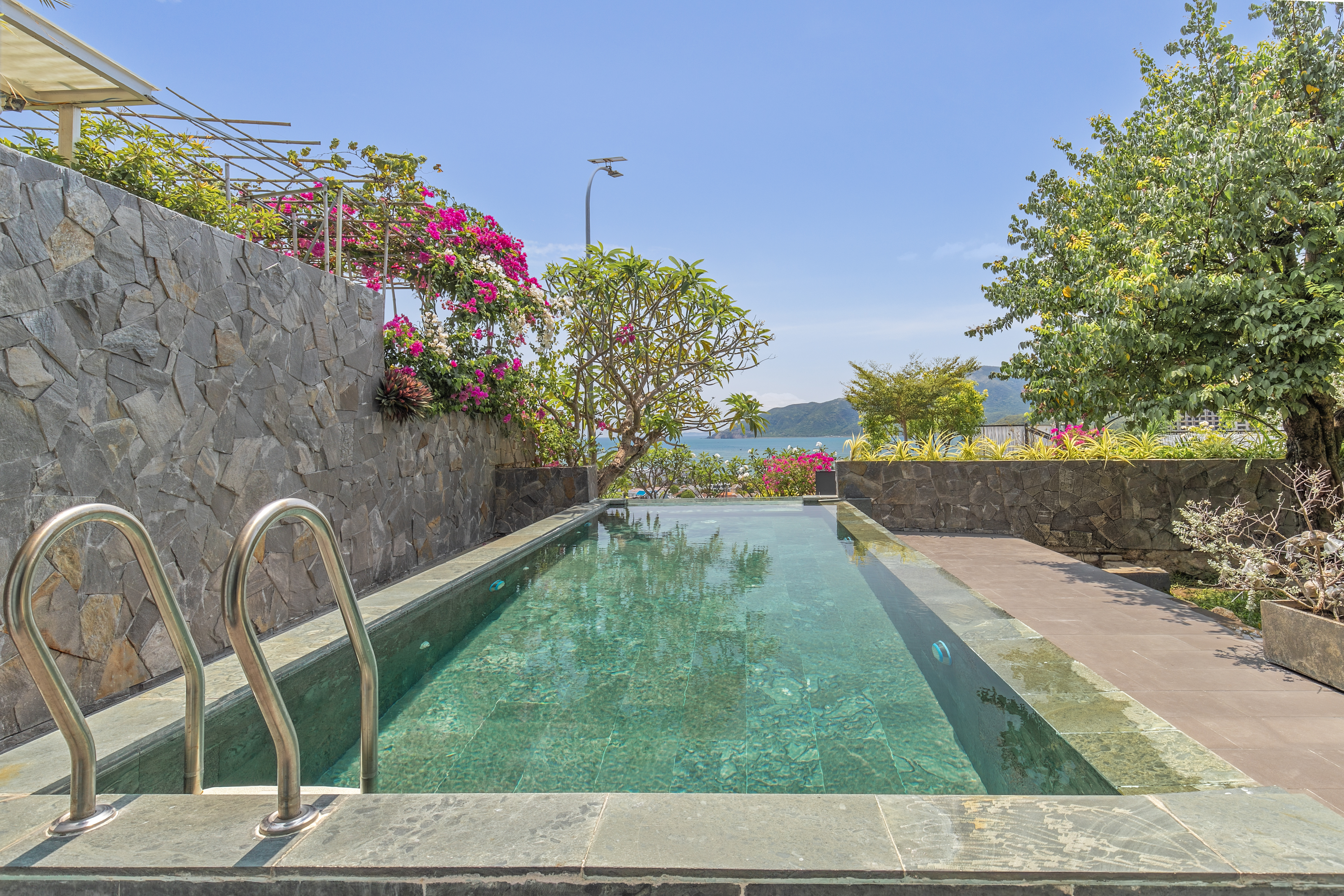 villa Nha Trang cho 30 người