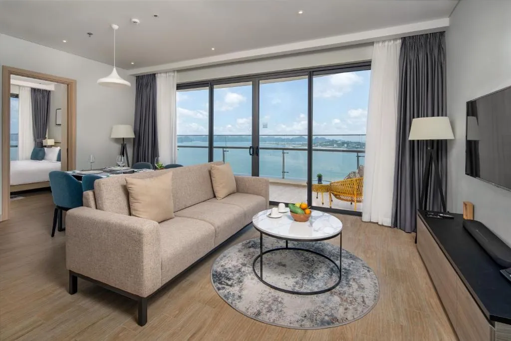 2 BEDROOM EXCUTIVE