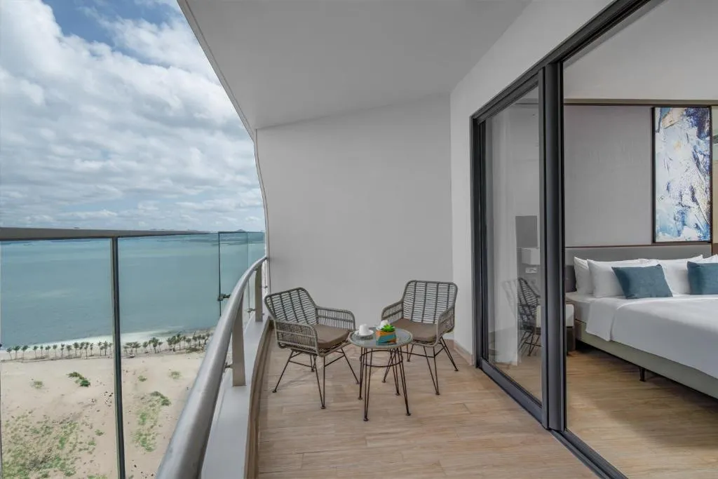 2 BEDROOM PREMIER
