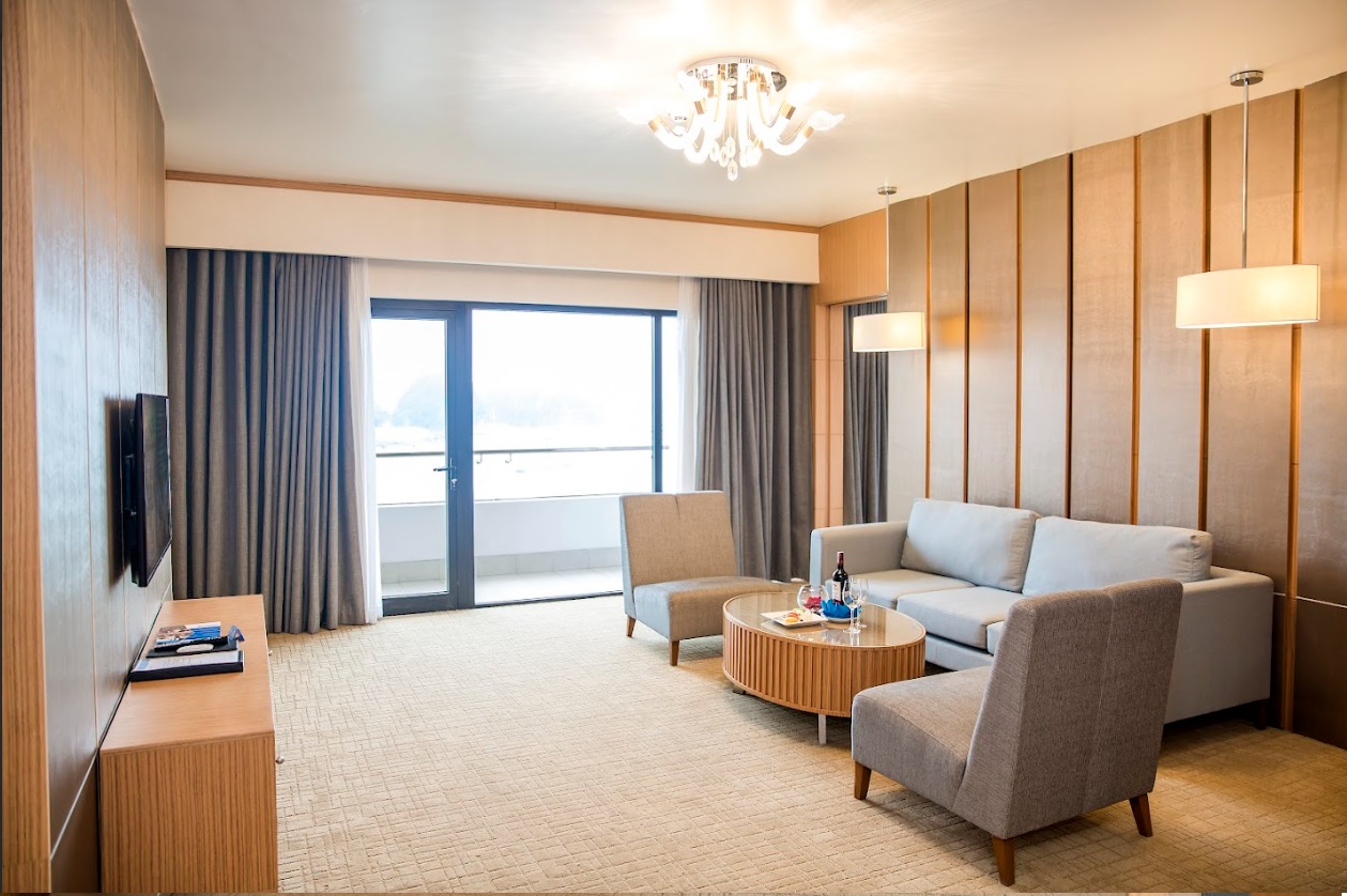 Executive Suite Sea View