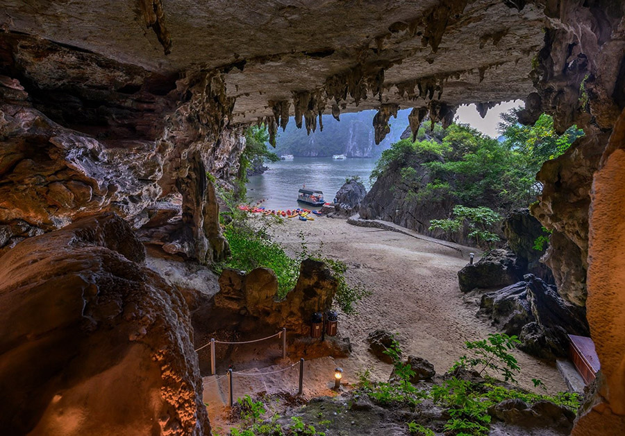 Top 5+ Ha Long Bay Caves You Must Explore for an Unforgettable Adventure