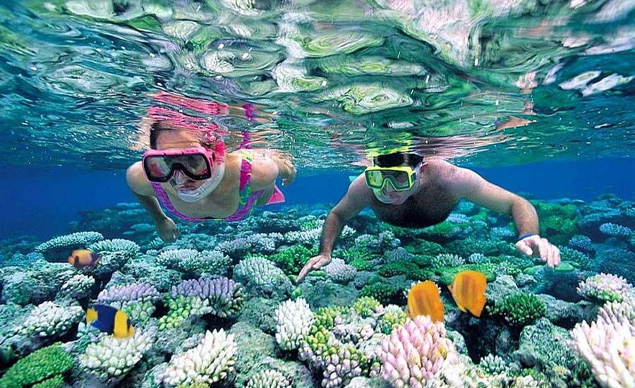 Ha Long Bay Boat Tour: The Ultimate Guide to Exploring Vietnam’s Natural Wonder