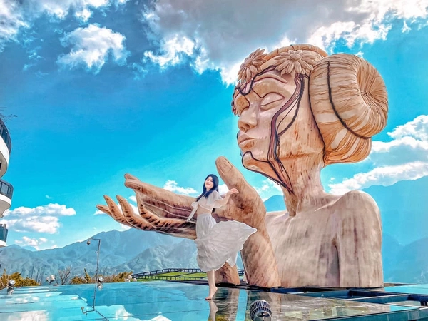 Hà Nội- Sapa - Cát Cát - Moana 2N1D (KS 4 sao BB hotel / BB Resort)