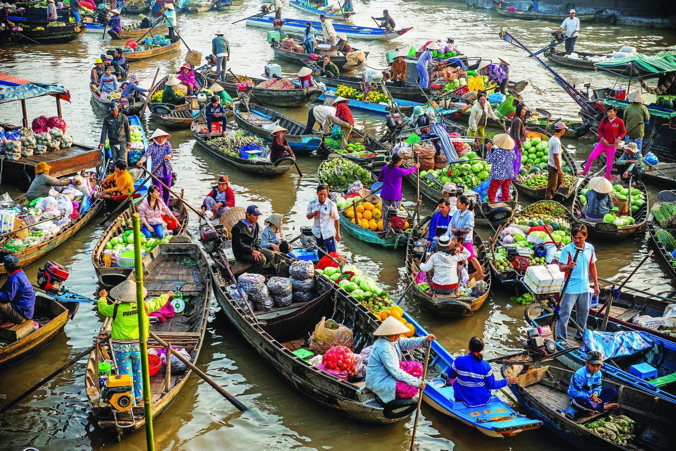 DISCOVER VIETNAM IN 10 DAYS 9 NIGHTS: HANOI – HA LONG BAY – HUE – DA NANG – HOI AN – HO CHI MINH CITY – MEKONG DELTA