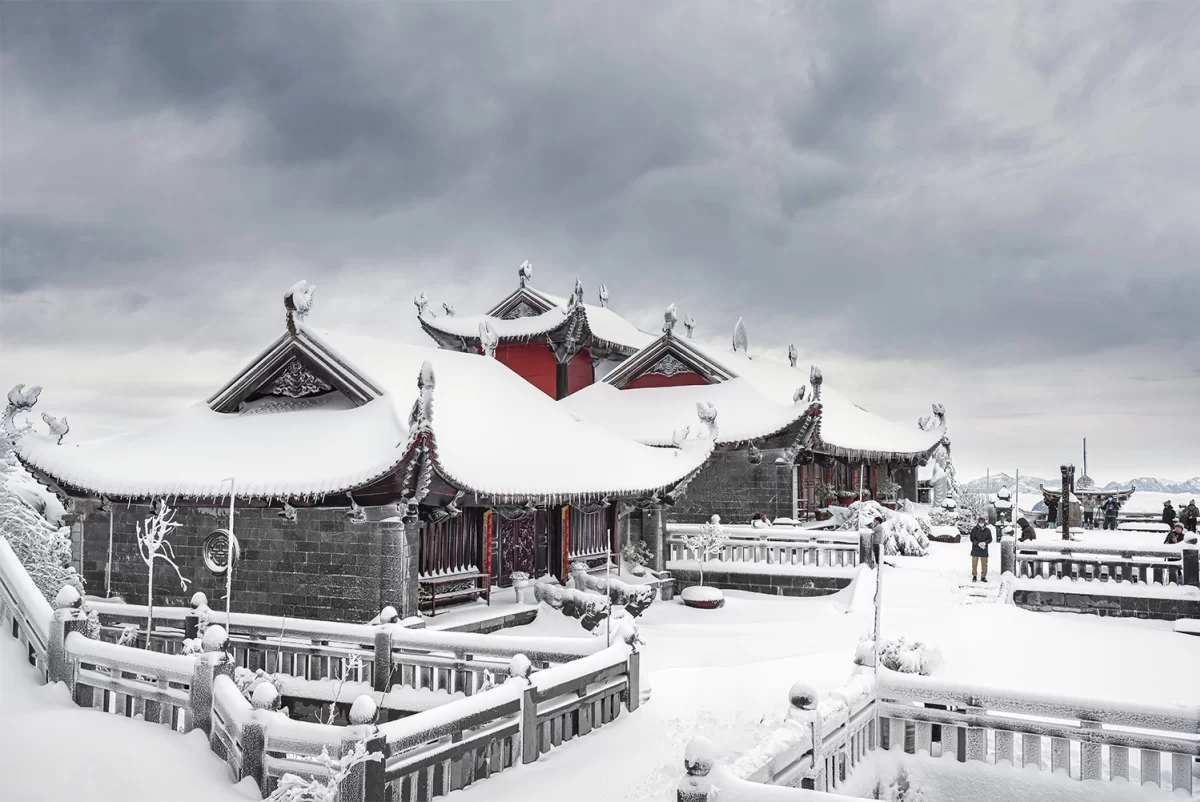 NORTHWEST VIETNAM TOUR NO. 3 (SAPA – LAI CHAU – DIEN BIEN – MOC CHAU – MAI CHAU) 4 DAYS 3 NIGHTS 18/11,20/11,30/12