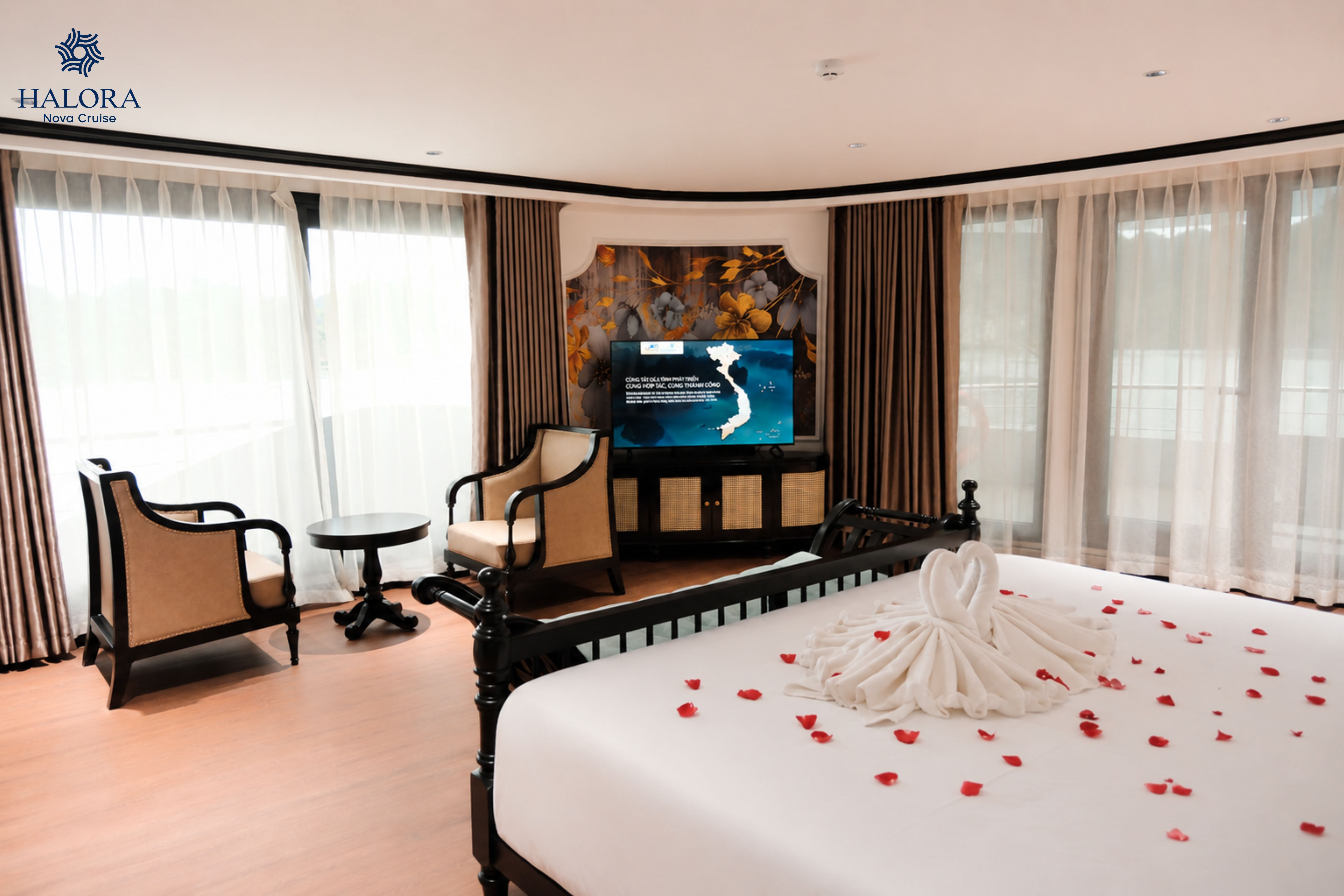 GRAND SUITE