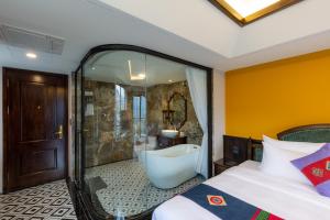 Superior Triple Room