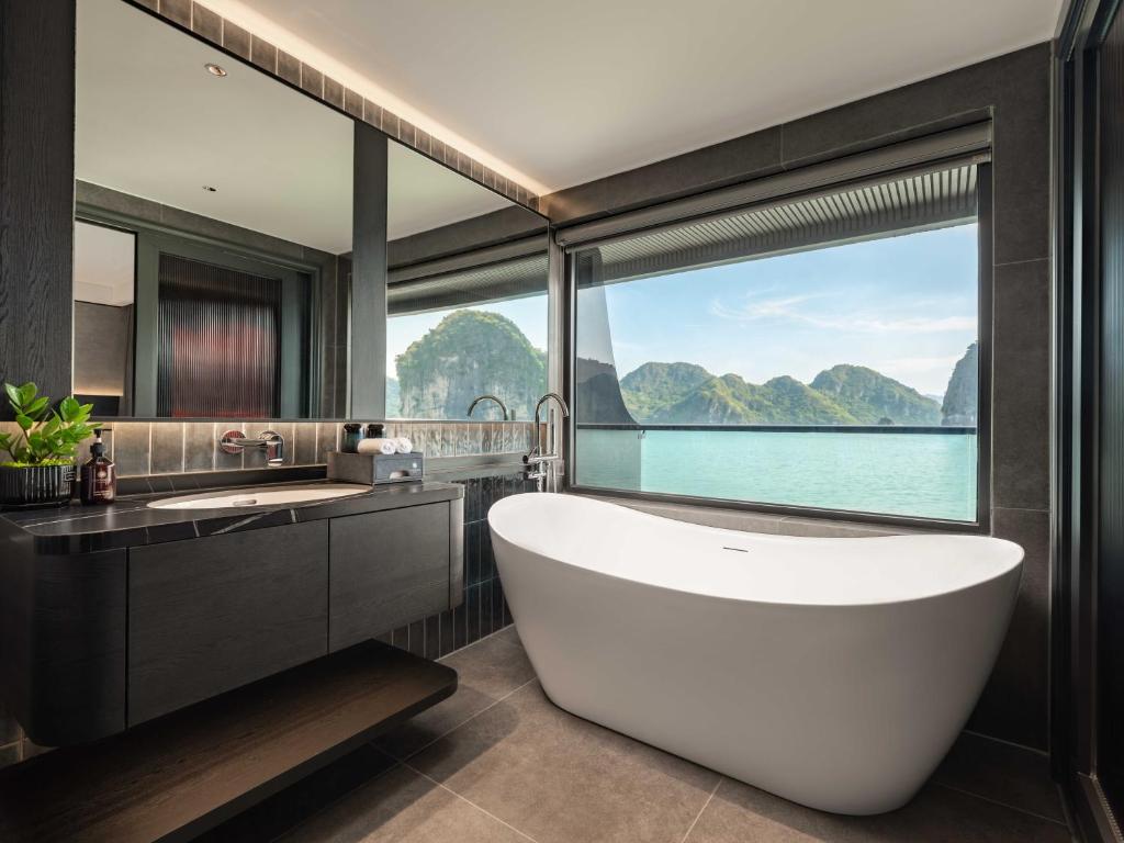 VIP ocean suite