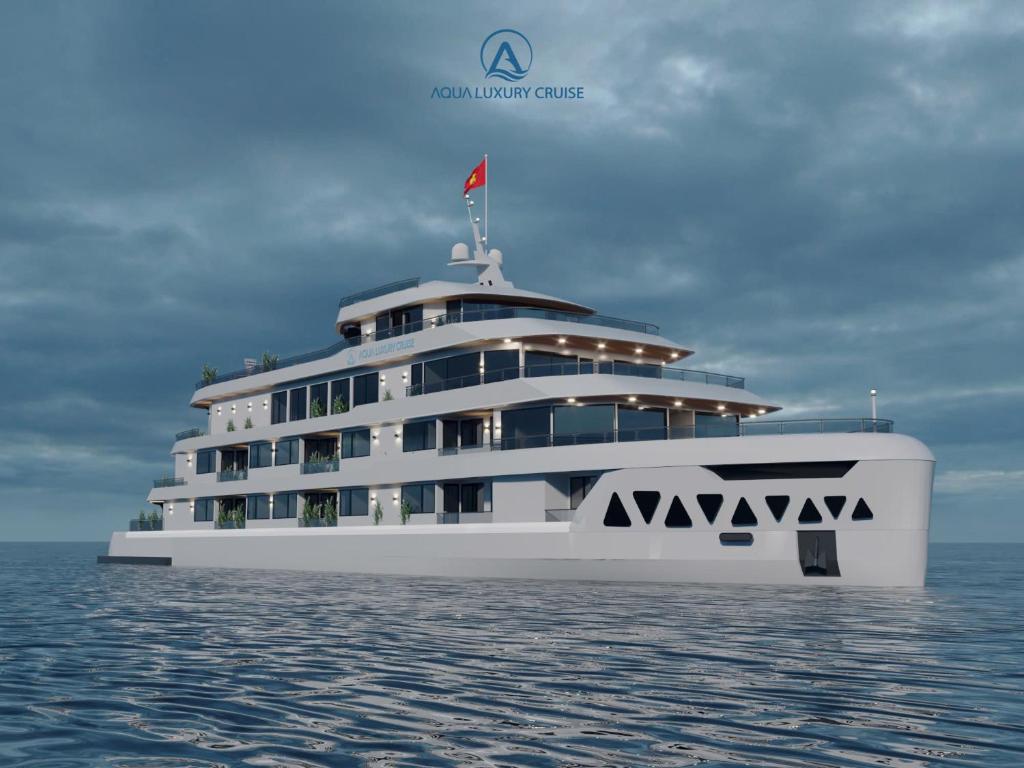 Aqua Luxury Cruise 1