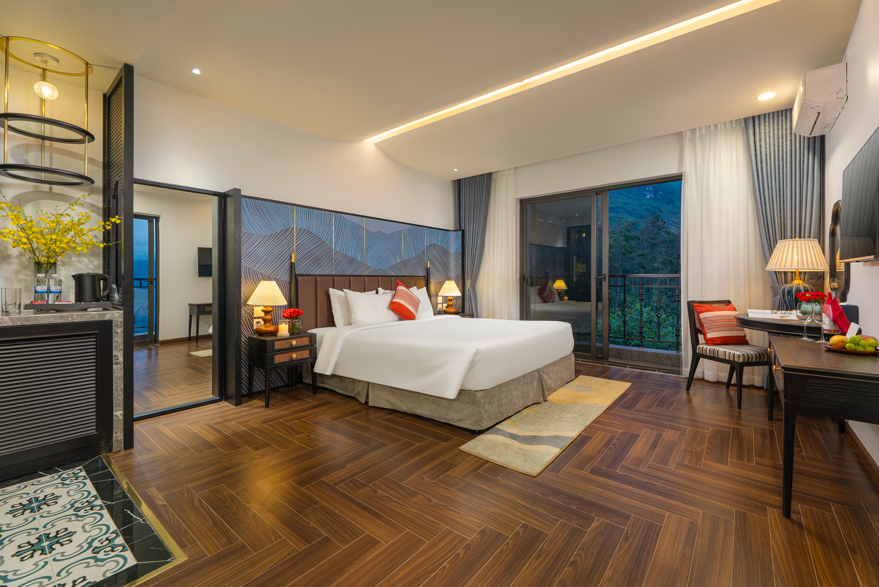 Premier Mountain View
