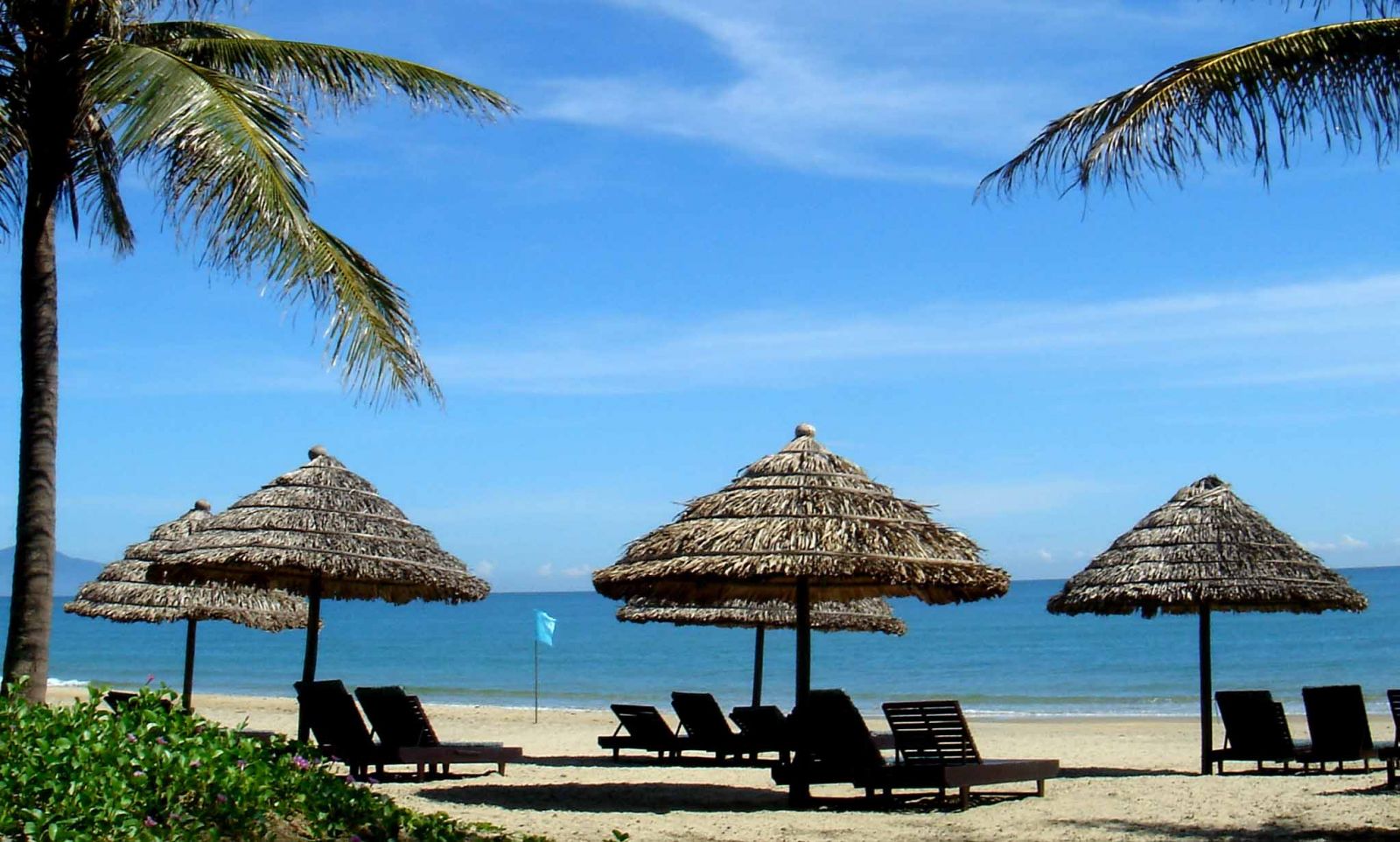 Bãi-biển-Non-Nước