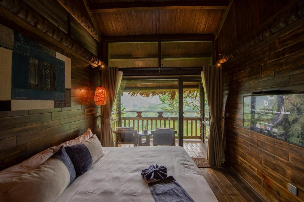 Deluxe Bungalow (Extra Bed Not Available)