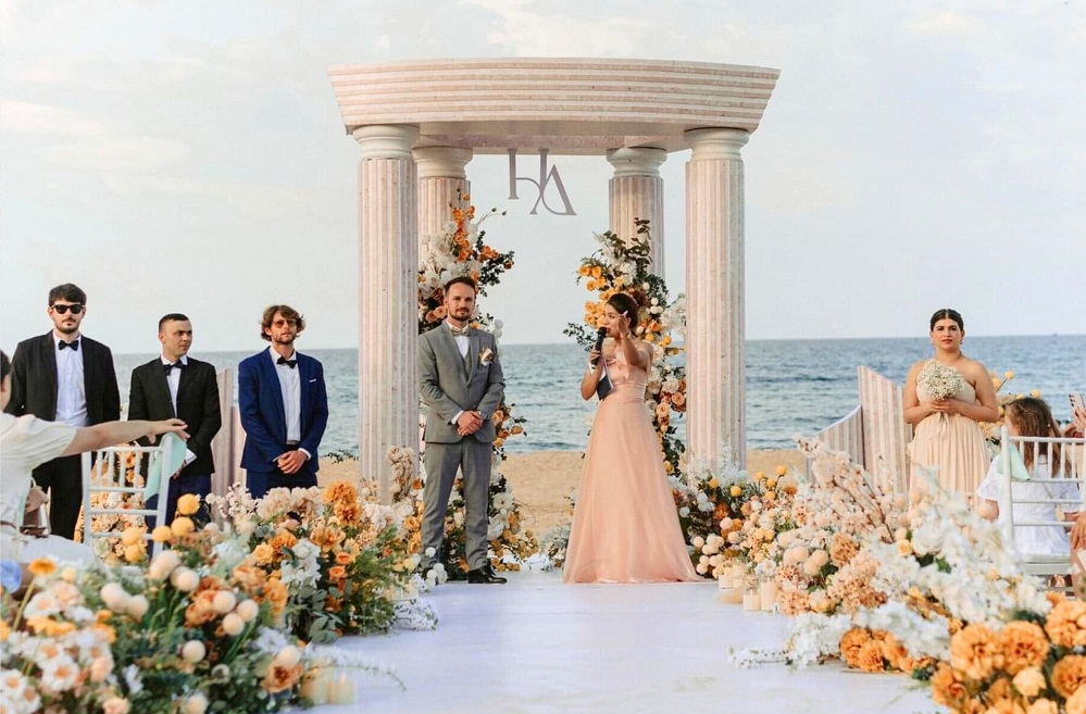 dich-vu-tiec-cuoi-tai-vinpearl-ha-long_1738909379