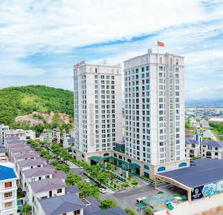 D'Lioro Hotel & Resort Bai Chay 2026