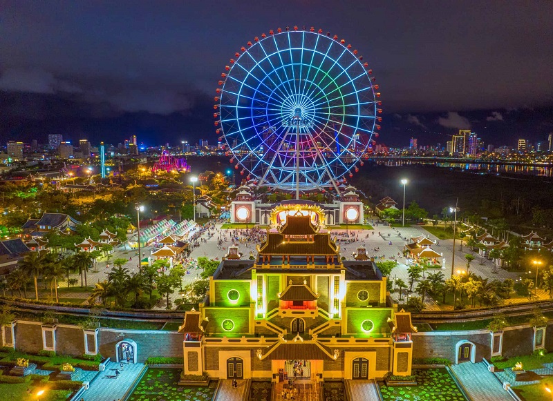 Du-lich-Da-Nang-di-dau-choi-gi-Cong-vien-Chau-A-Asia-Park
