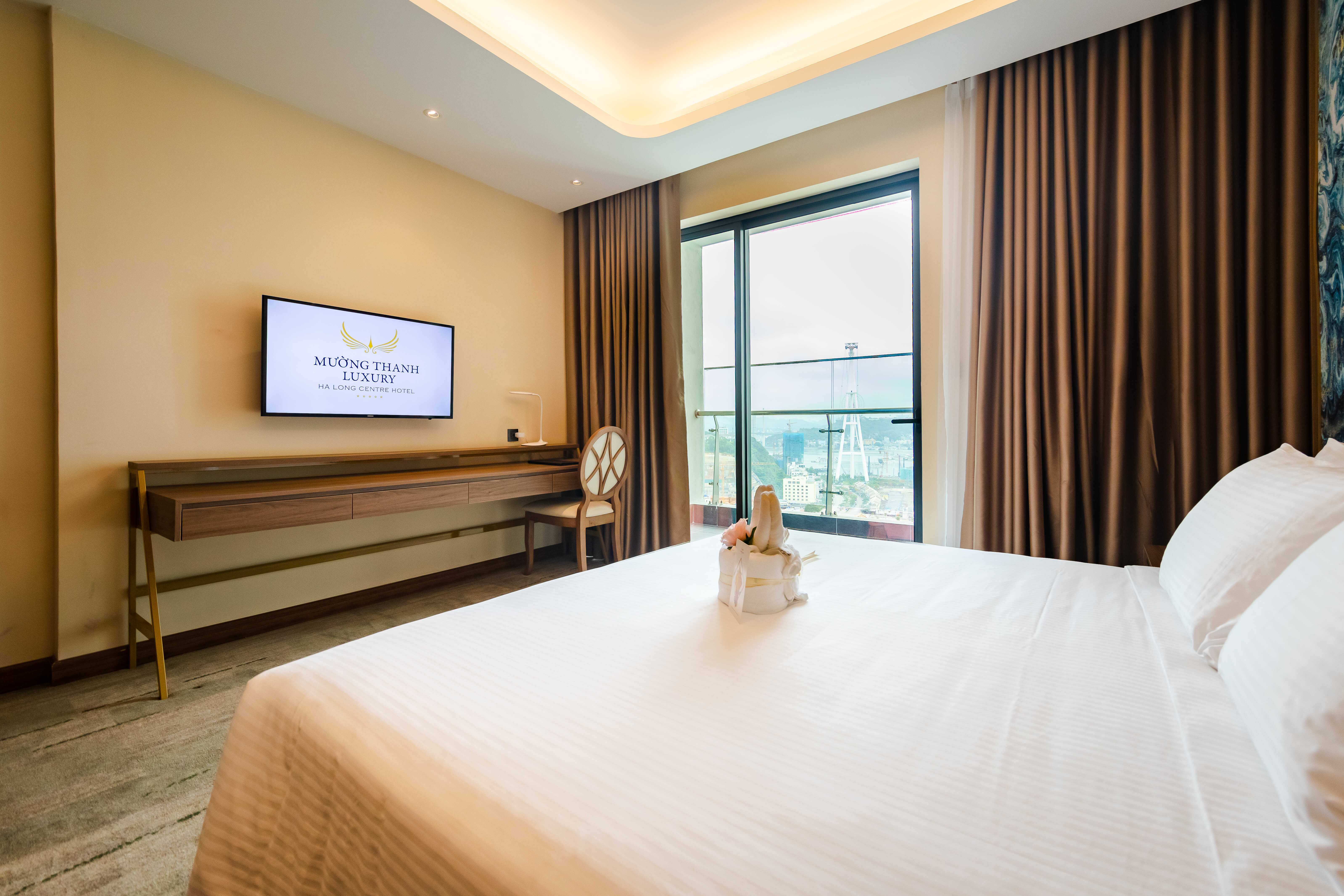FAMILY SUITE
