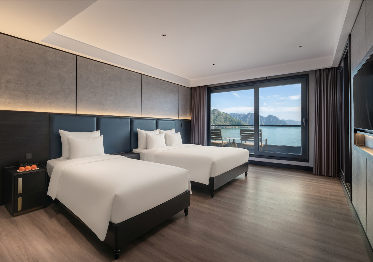 Senior Balcony Suite Triple