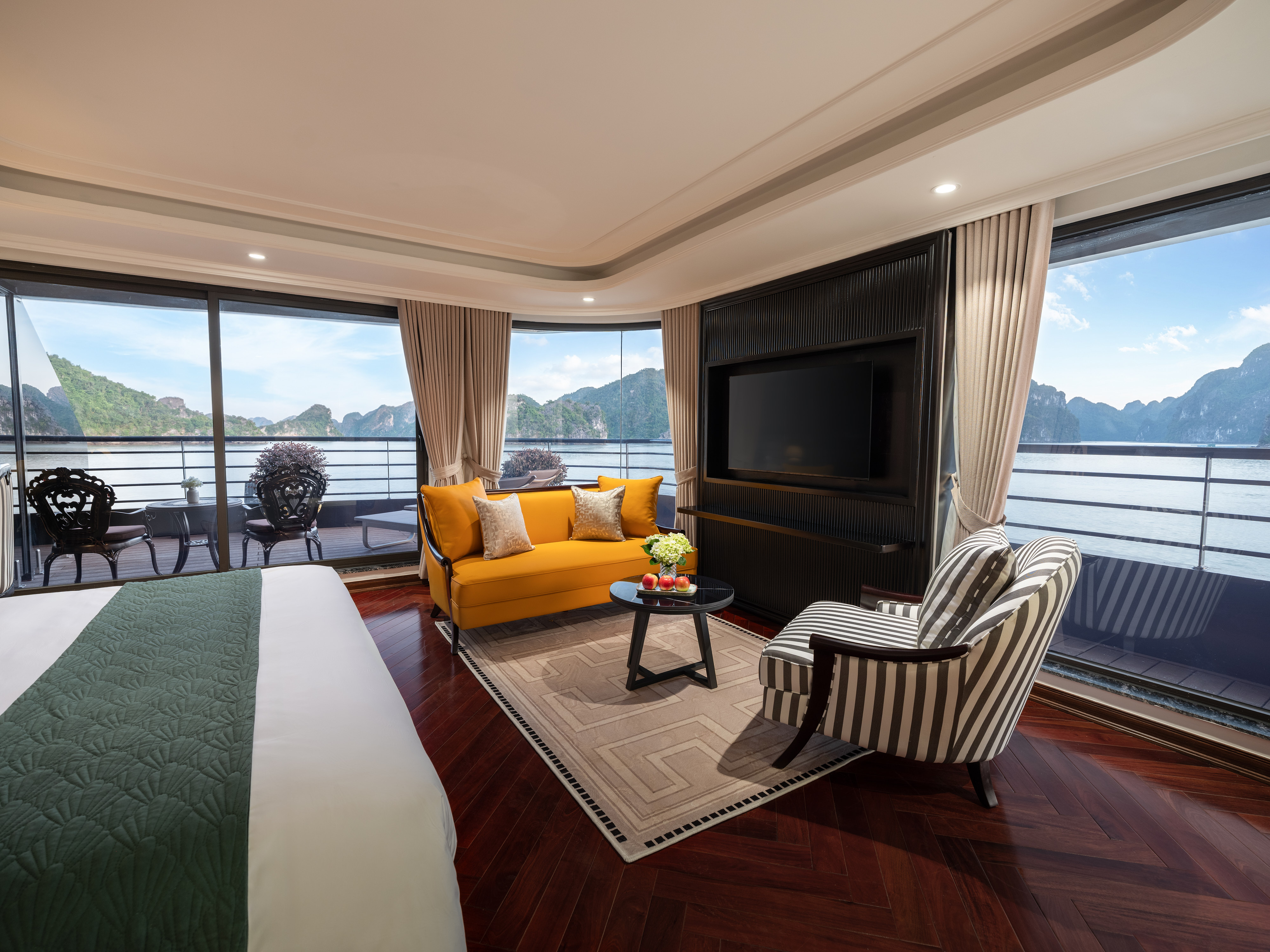 Diana Ha Long Suite