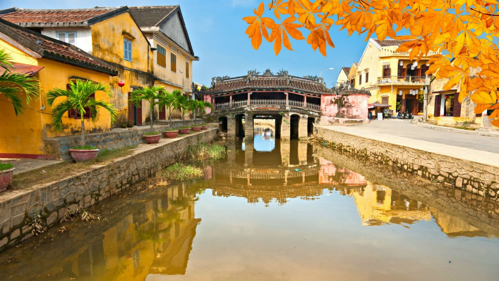 THE COLORS OF VIETNAM – A 12-DAY JOURNEY