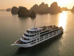 Ha Long Bay Day Trip: Discover the Magic in a Single Day