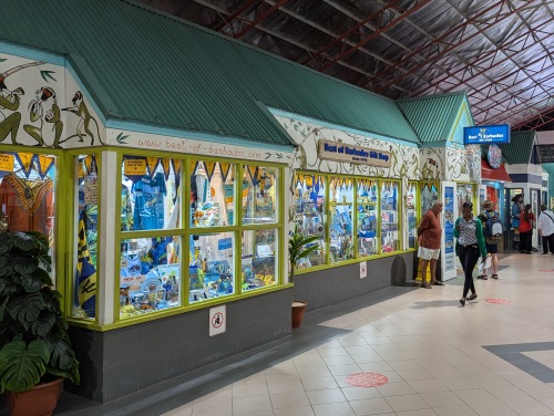 khu-shopping-du-thuyen-du-yen