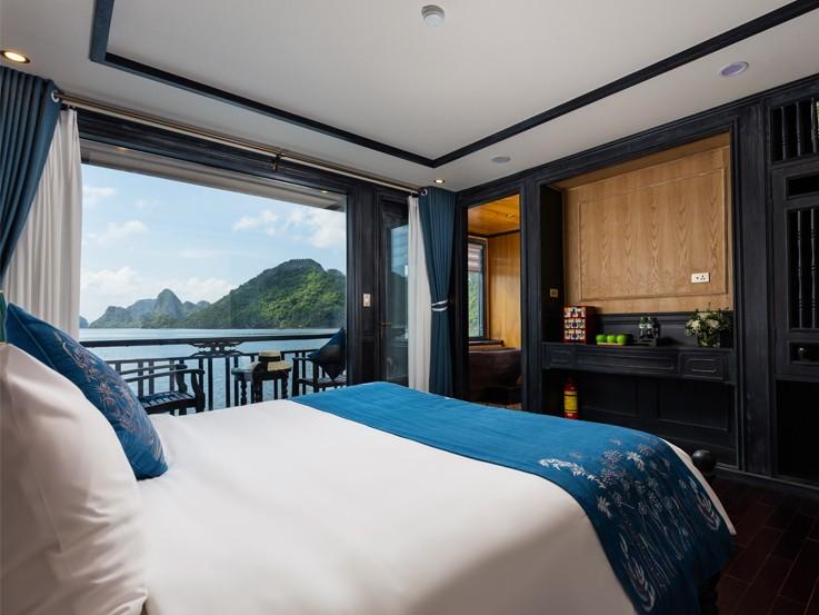 Lan Ha Suite tầng 3. 45m2. 5 cabin. ban công. bồn tắm