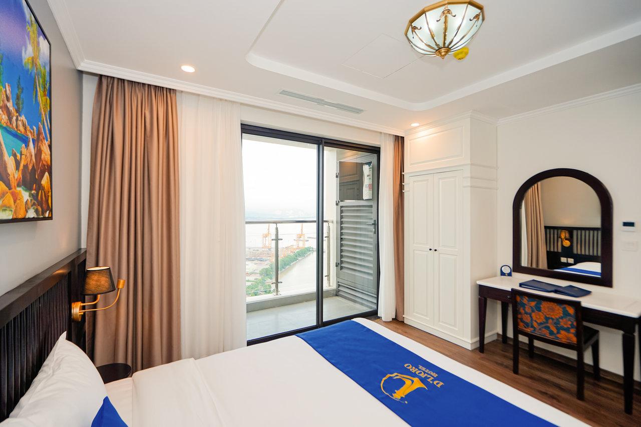 Luxury Suite