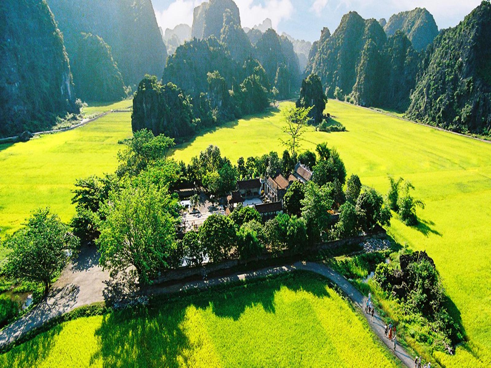 CỐ ĐÔ HOA LƯ - TAM CỐC - HANG MÚA 1 Ngày-Hàng Ngày