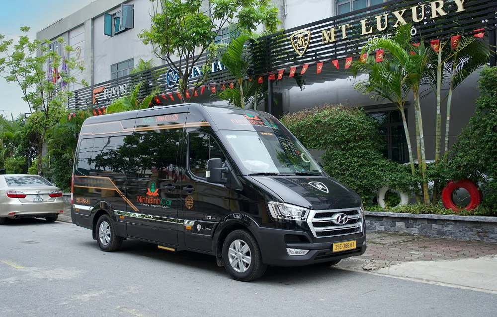 Ninh-Binh-Car-MT22