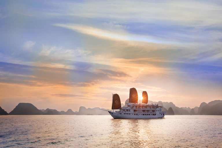 Du Thuyền Hera Boutique Cruise