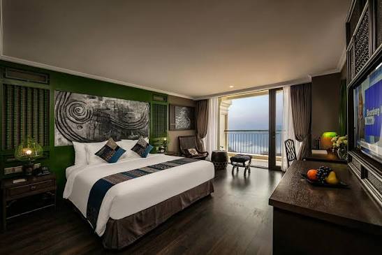 Presidential Suite