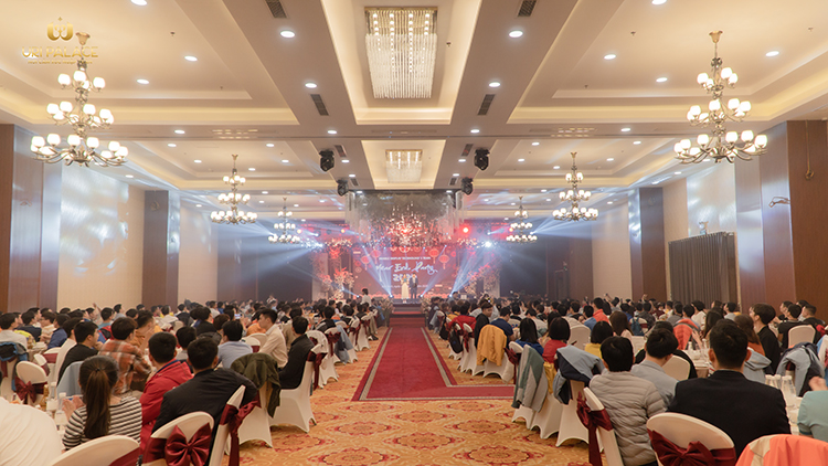 TỔ CHỨC SỰ KIỆN TIỆC