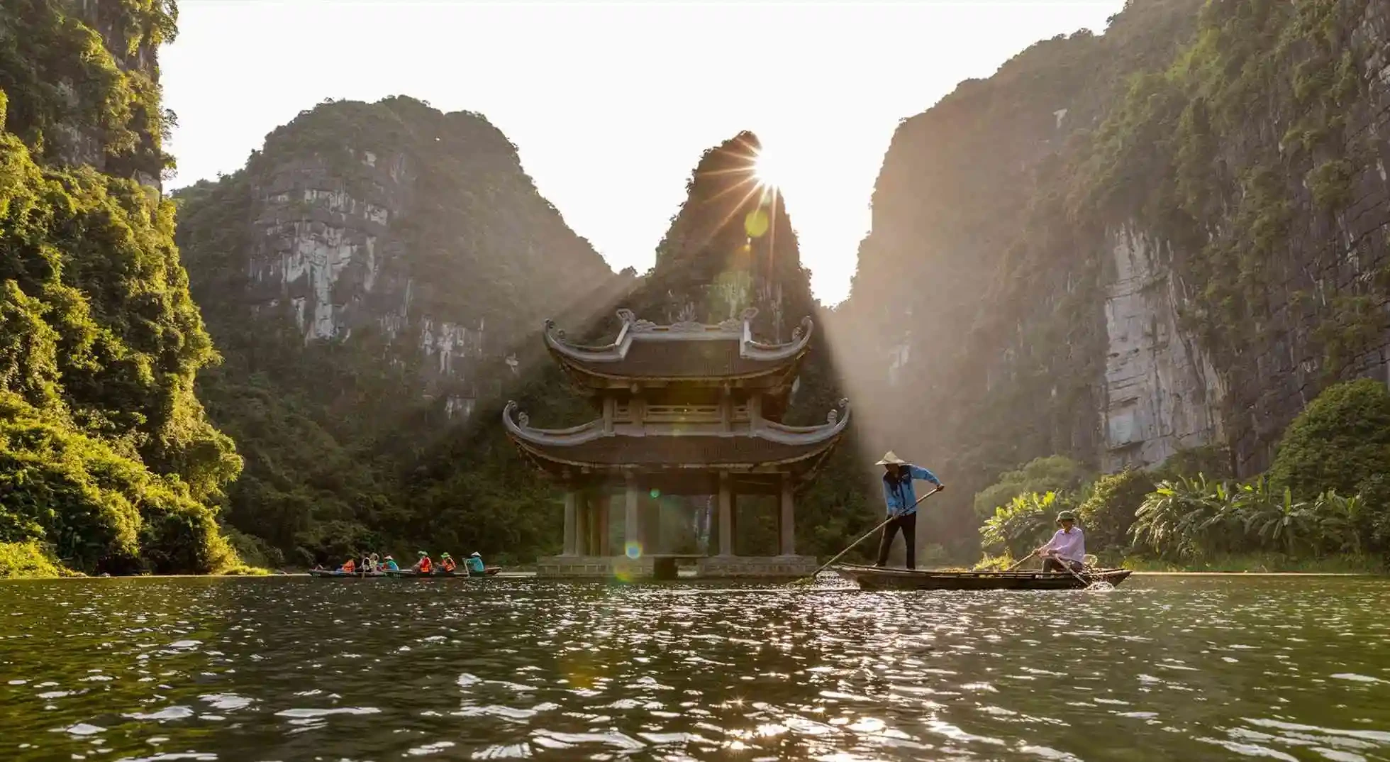 Hoa Lư - Tràng An - Hang Múa 1 ngày