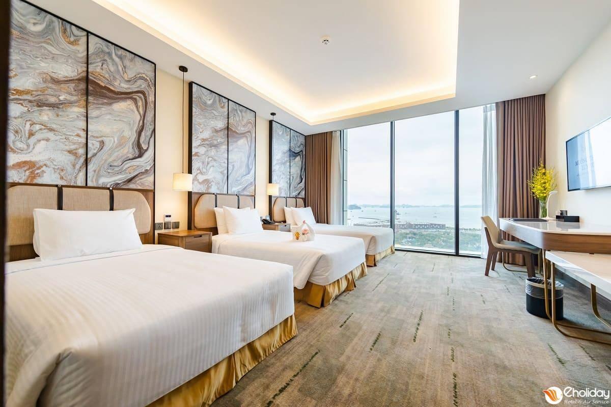 DELUXE TRIP ROOM